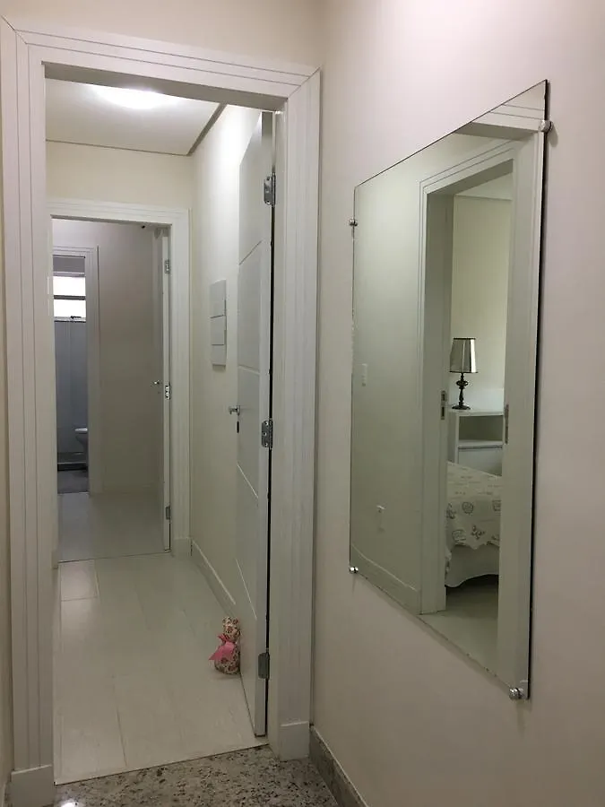 4 Ilhas, 2 Suites, 2 Garagens Bombinhas
